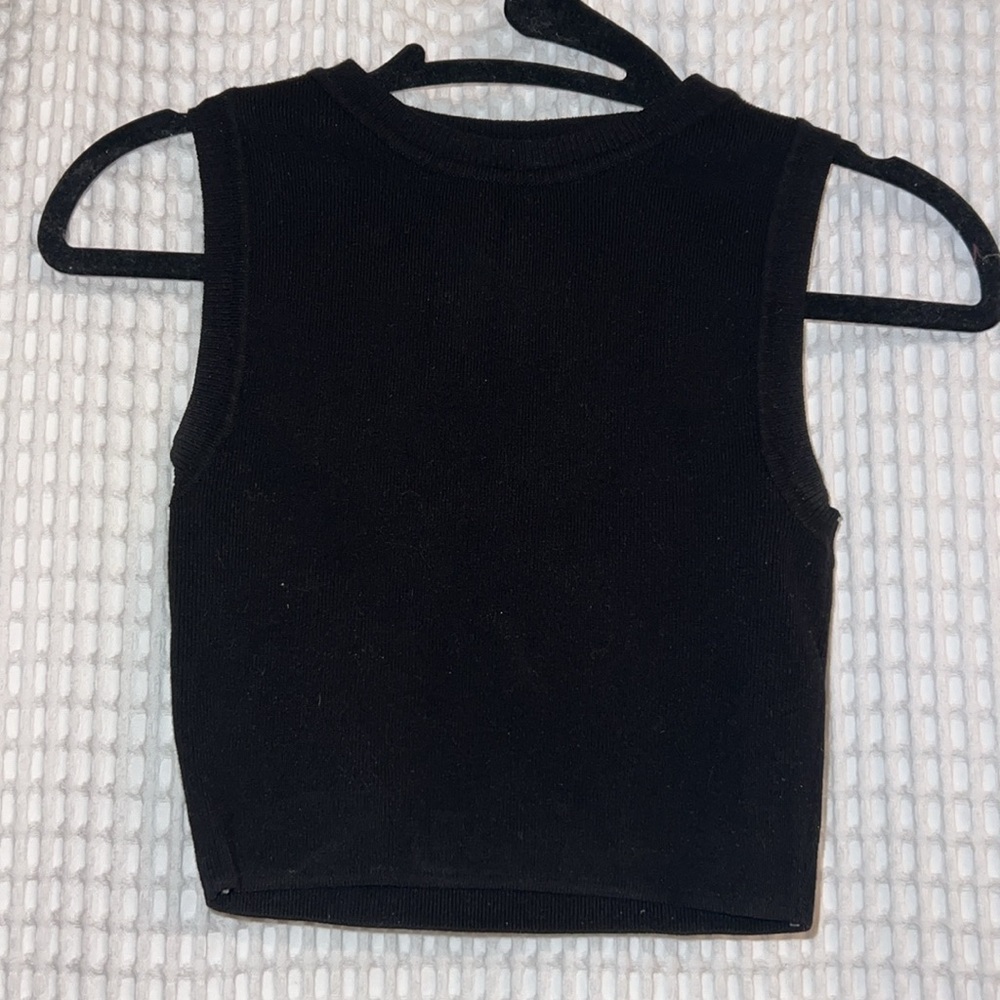 Zara Muscle Tank Tops - Picture 4 of 5